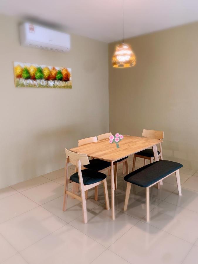 Aries Homestay Ипох Экстерьер фото